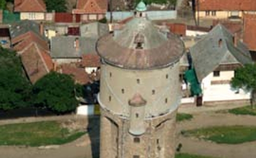 Több millió forintból újul meg a gyöngyösi víztorony