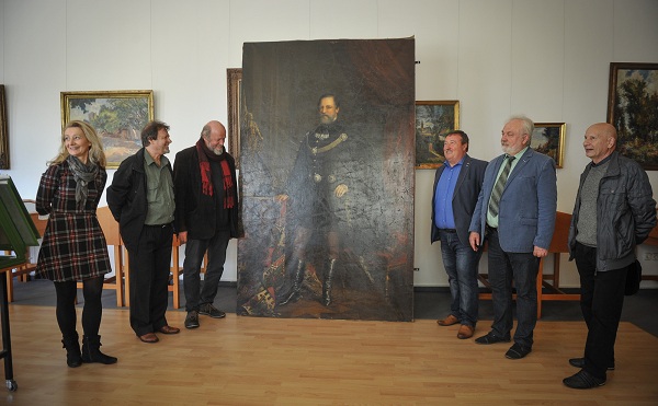 Almásy-portré költözött Gyöngyösre