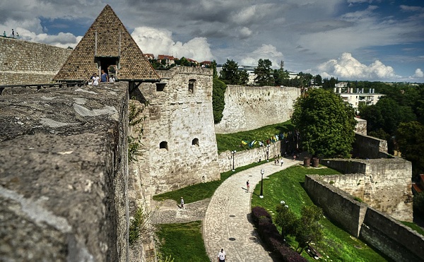 Félmilliárd az egri vár állagmegóvására