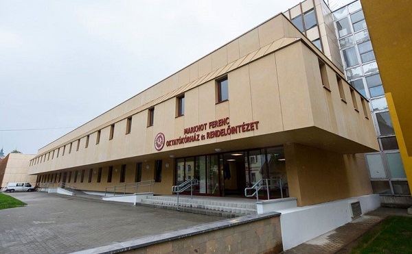 Saját forrásból korszerűsítette sebészeti szakrendelőit az egri kórház