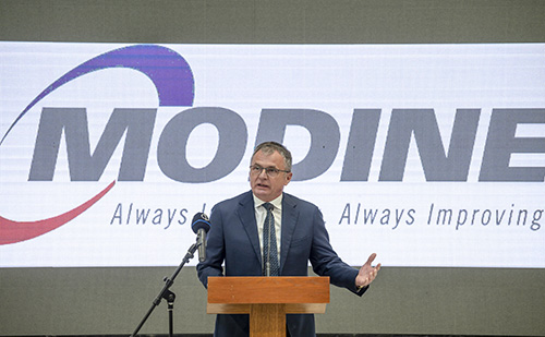 Gyöngyösön bővítette kapacitását a Modine Hungária Kft